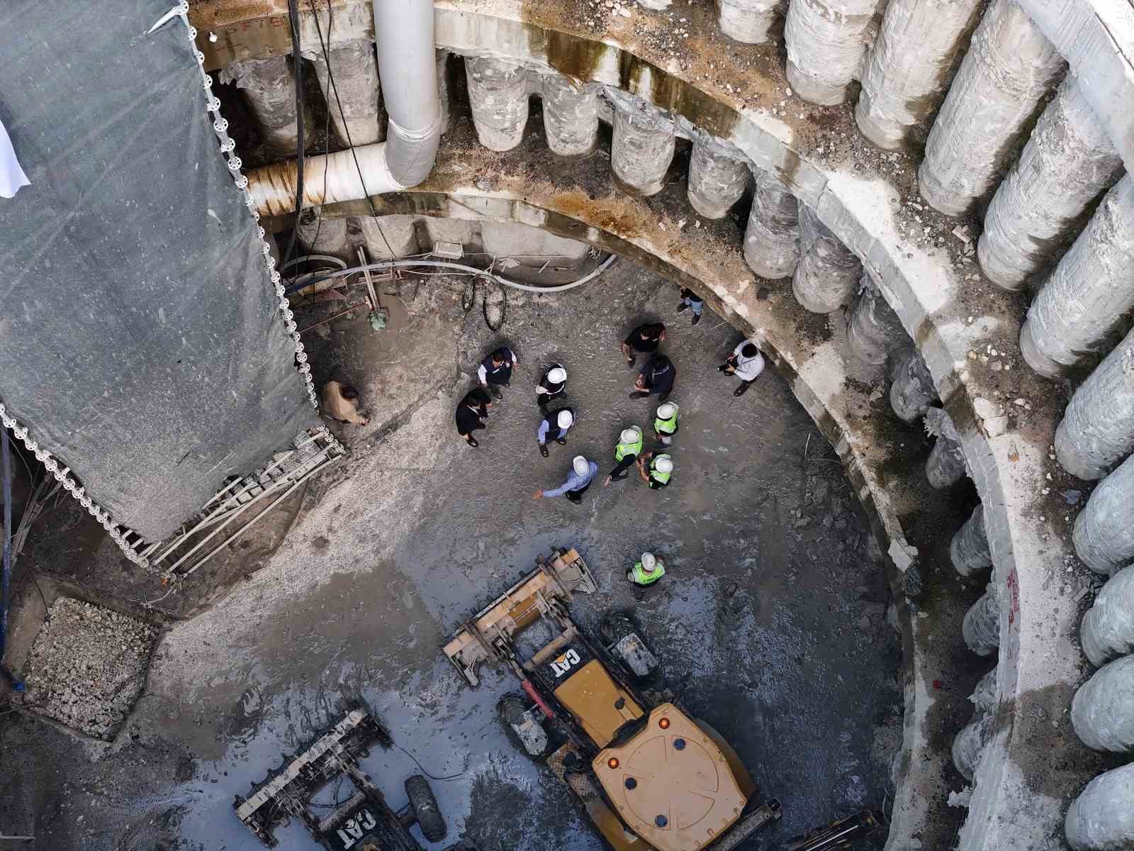 Başkan Öntürk, Türkiye’nin en büyük atık su tüneli projesini inceledi
