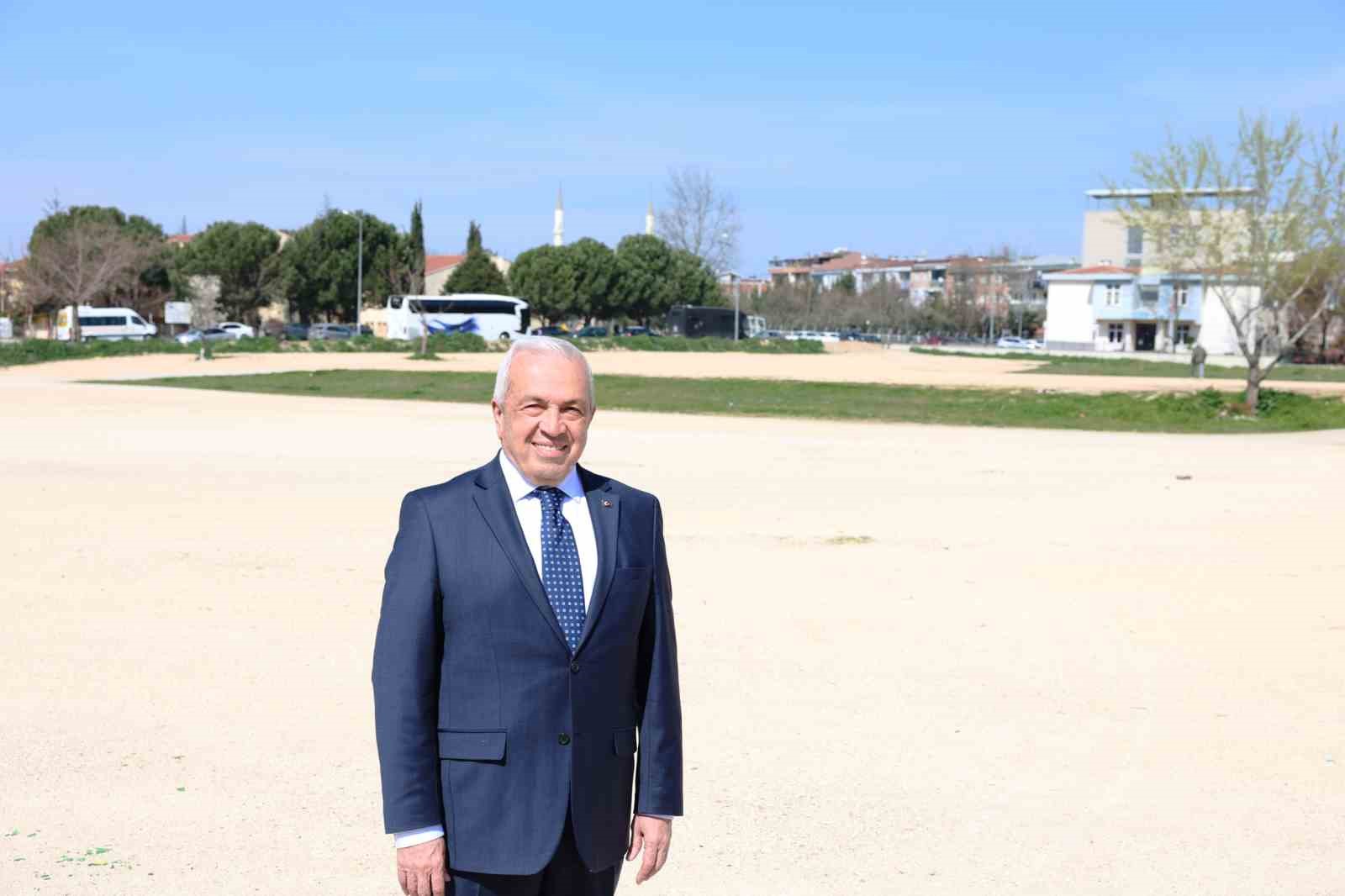 Başkan Özdemir: "Nilüfer’in kalbi ve geleceği satılık değildir"
