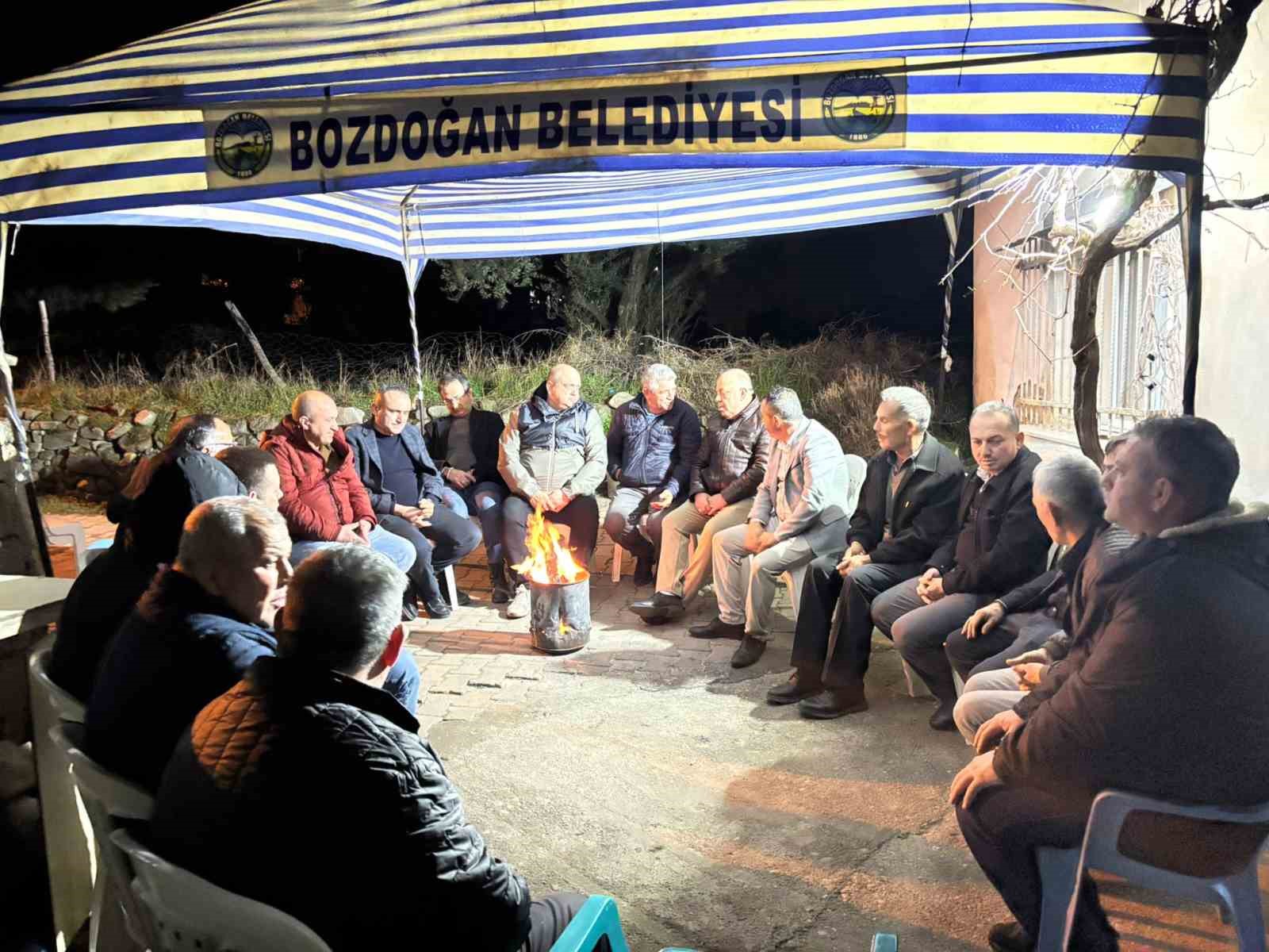 Başkan Özel, Haydere Mahallesi’nde vatandaşlarla bir araya geldi
