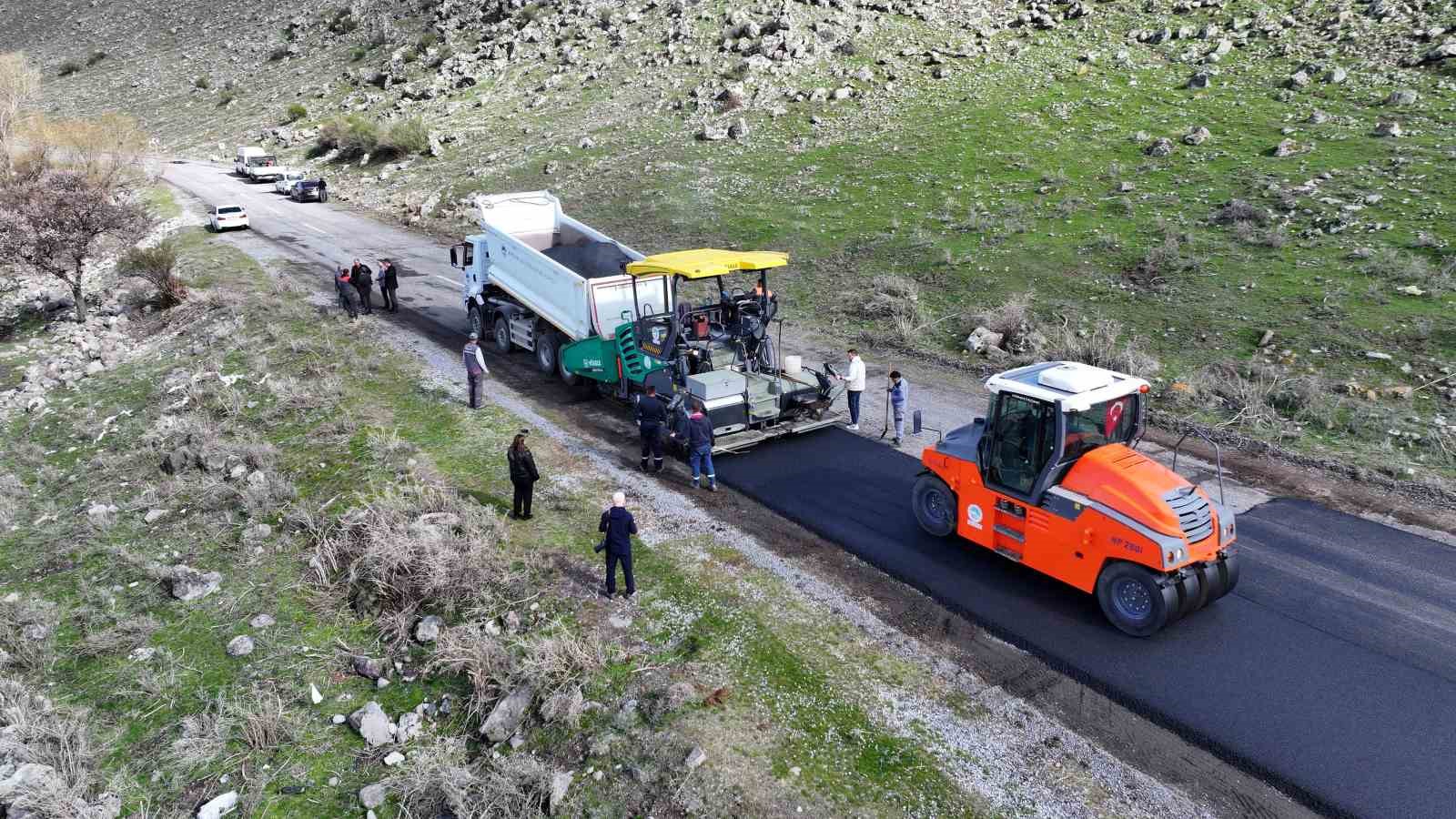 Başkan Özldoğan: "Hürmetçi - Gelbula yolunda konfor artıyor"
