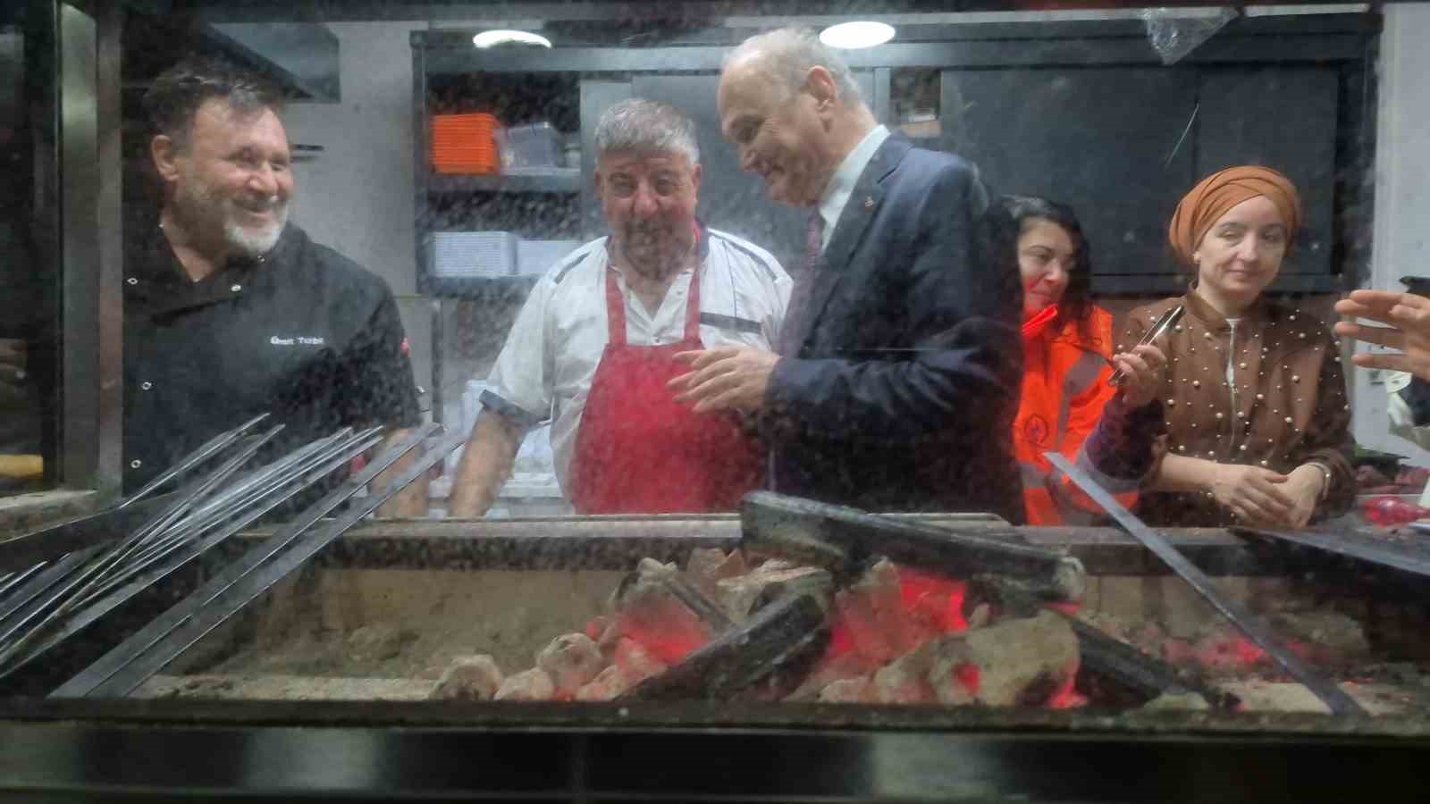 Başkan Özlü "Bu şehrin çehresini değiştirmeye kararlıyız"
