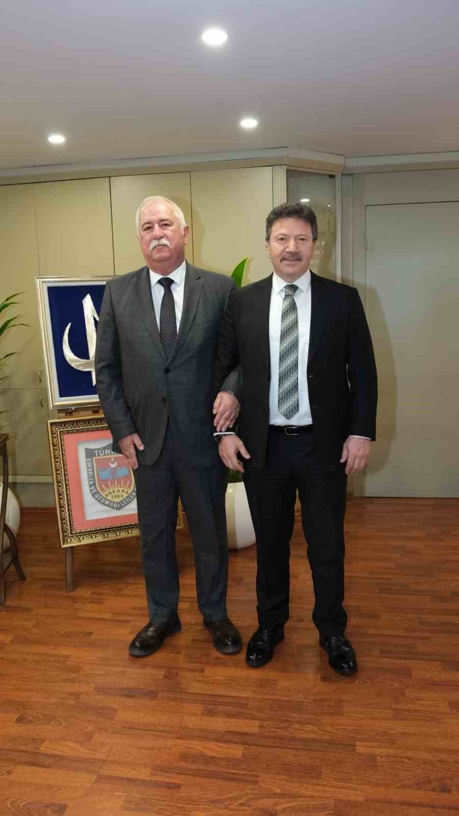 Başkan Özmeriç, Aydınlı şoförlerin sorunlarını dile getirdi
