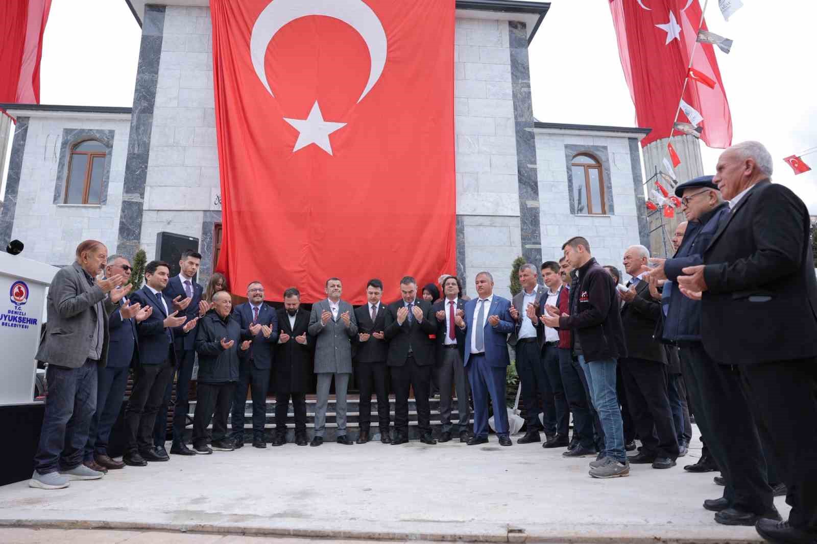 Başkan Pütün; "Beyağaç’a anlamlı bir eser daha kazandırmanın mutluluğunu yaşadık"
