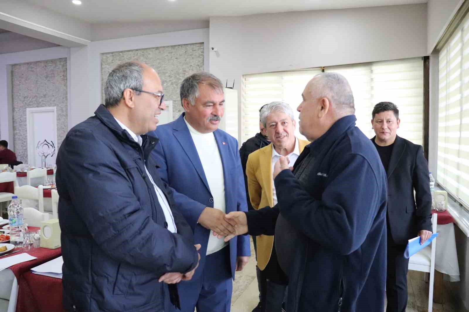 Başkan Pütün; "Beyağaç’ın ismini duyurmak için var gücümüzle çalışıyoruz"
