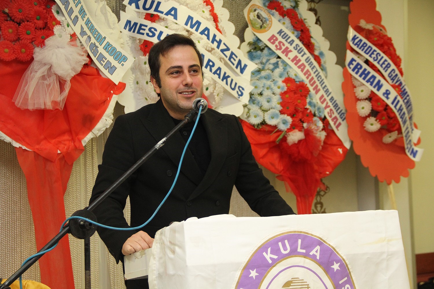 Başkan Şadan güven tazeledi
Başkan Şadan güven tazeledi