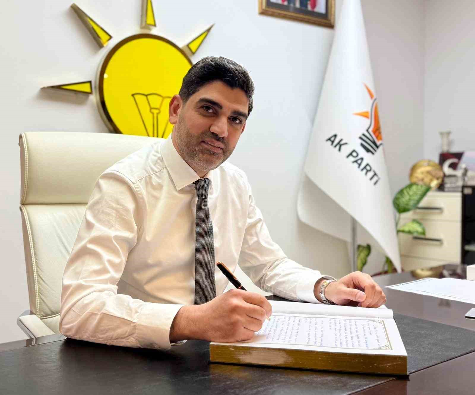 Başkan Salt, "Bu milletin iradesi her türlü vesayetin üzerindedir"
