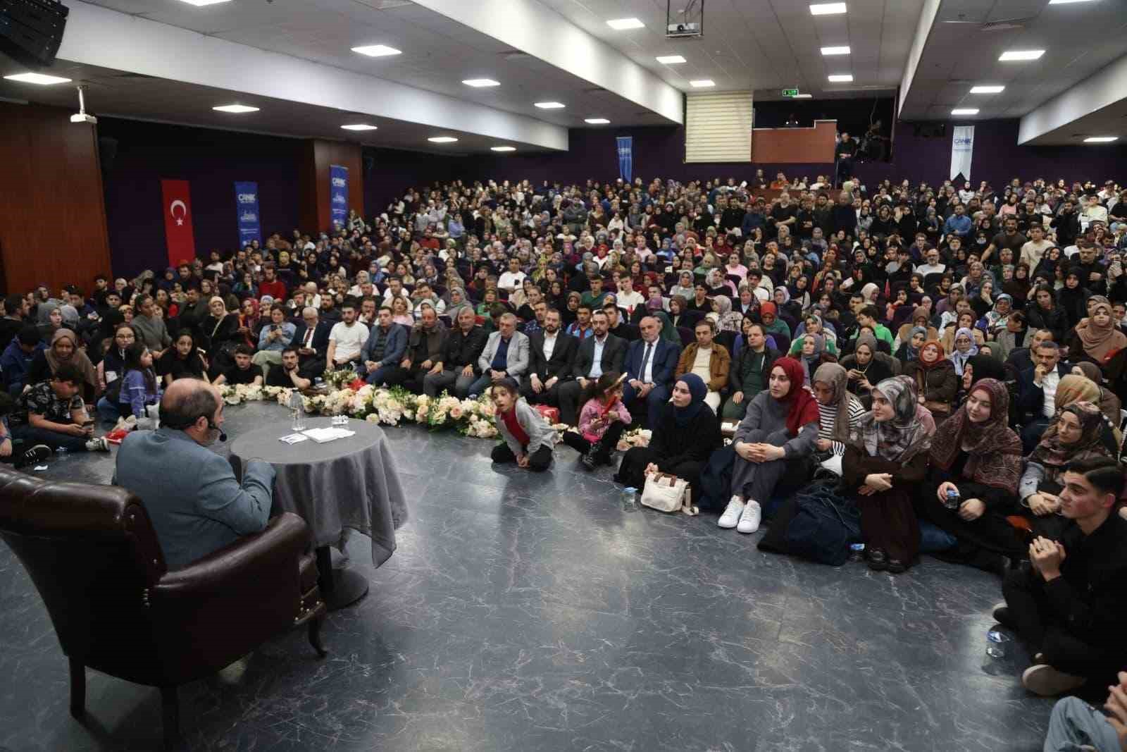 Başkan Sandıkçı: "Kültür ve sanatta öncü olmaya devam ediyoruz"
Başkan Sandıkçı: "Kültür ve sanatta öncü olmaya devam ediyoruz"