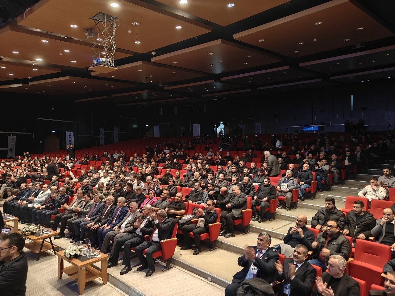 Başkan Sarıkaya: "Bundan sonraki dönemin adını değişim, dönüşüm ve dışa açılım olarak 3D koyduk"
