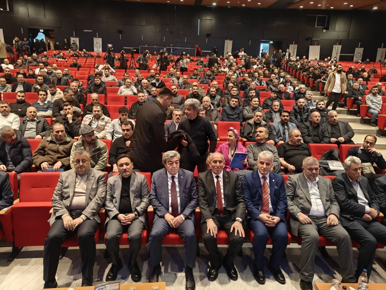 Başkan Sarıkaya: "Bundan sonraki dönemin adını değişim, dönüşüm ve dışa açılım olarak 3D koyduk"
