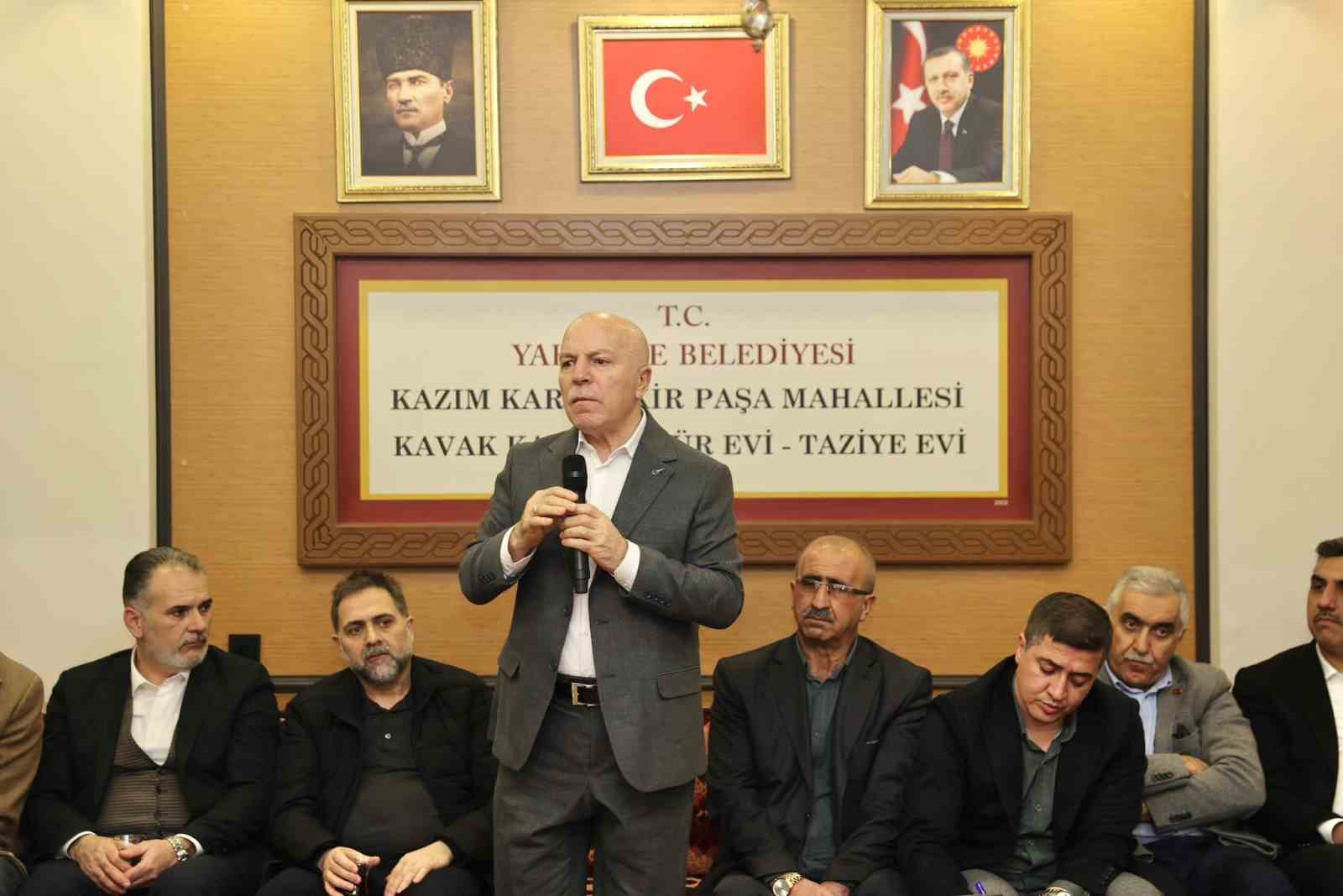 Başkan Sekmen ve Uçar vatandaşla buluştu
