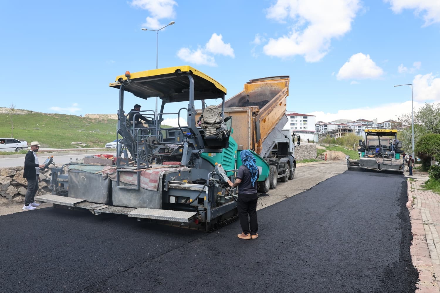 Başkan Şerifoğulları çalışmaları inceledi
