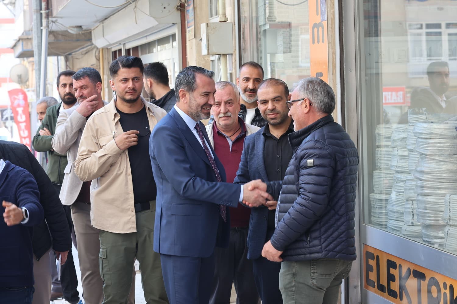 Başkan Şerifoğulları çalışmaları inceledi
