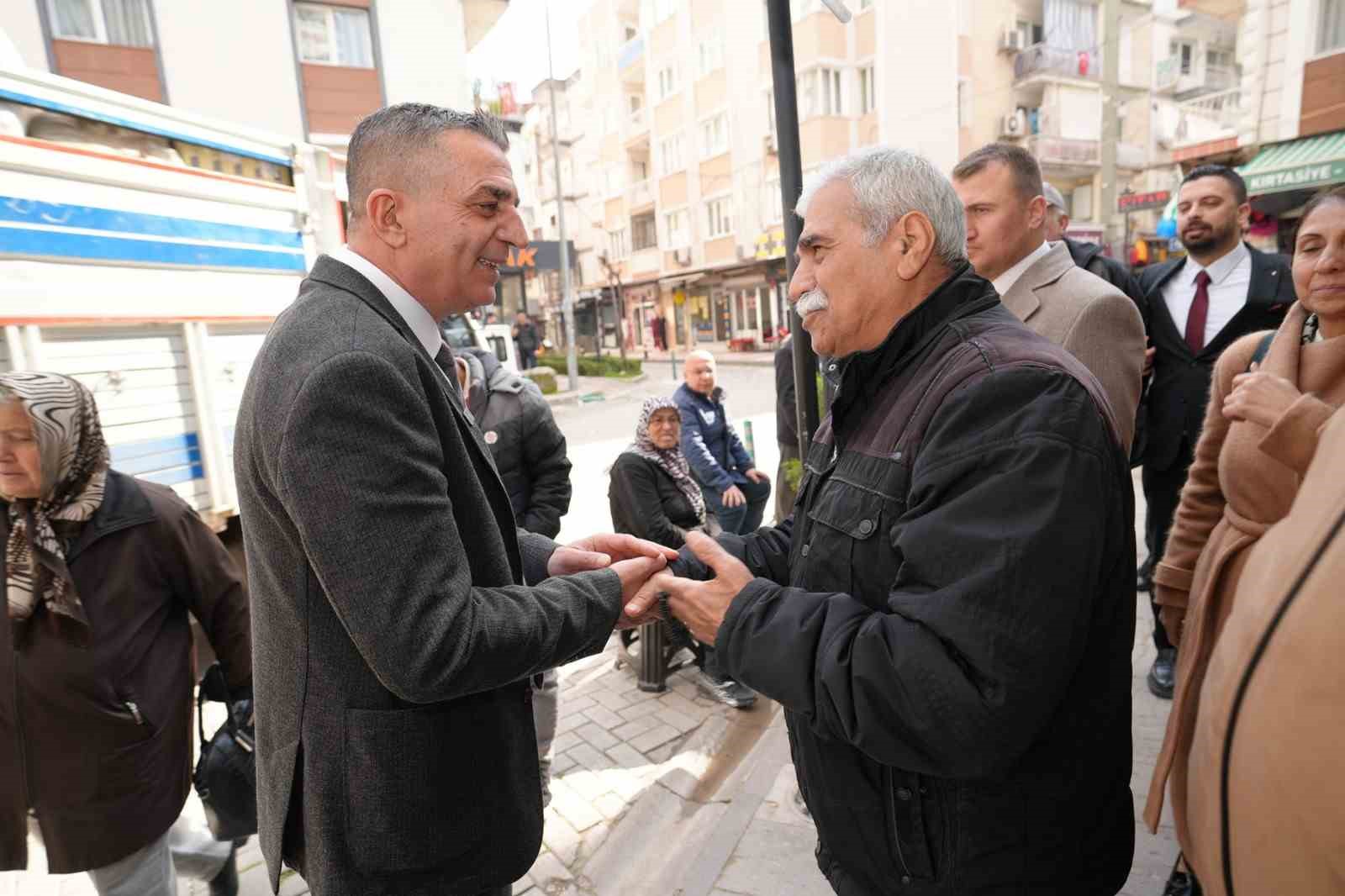 Başkan Şimşek esnafın sorunlarını dinledi
