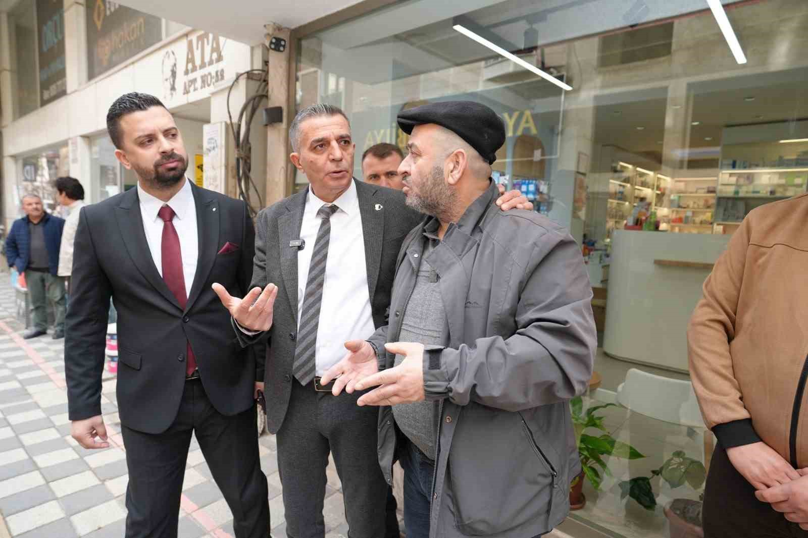 Başkan Şimşek esnafın sorunlarını dinledi

