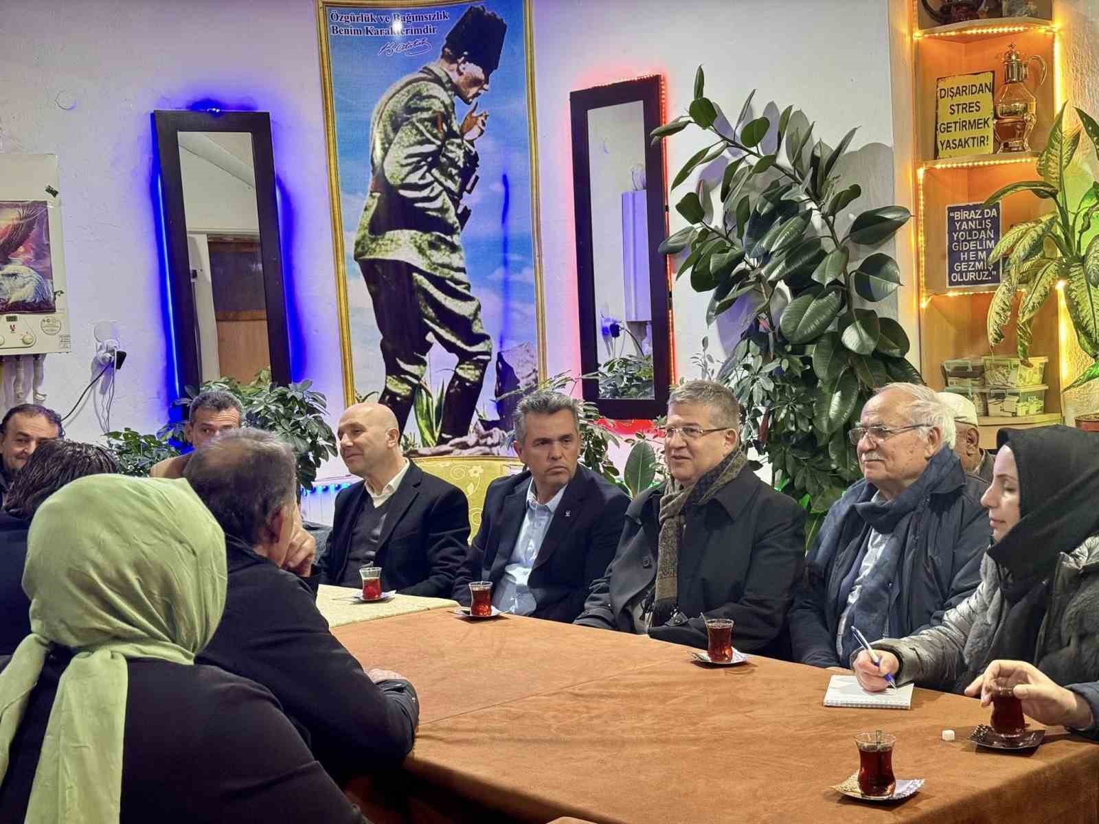 Başkan Subaşıoğlu, Ramazan’ın bereketini gönül sofralarında paylaşıyor
Başkan Subaşıoğlu, Ramazan’ın bereketini gönül sofralarında paylaşıyor