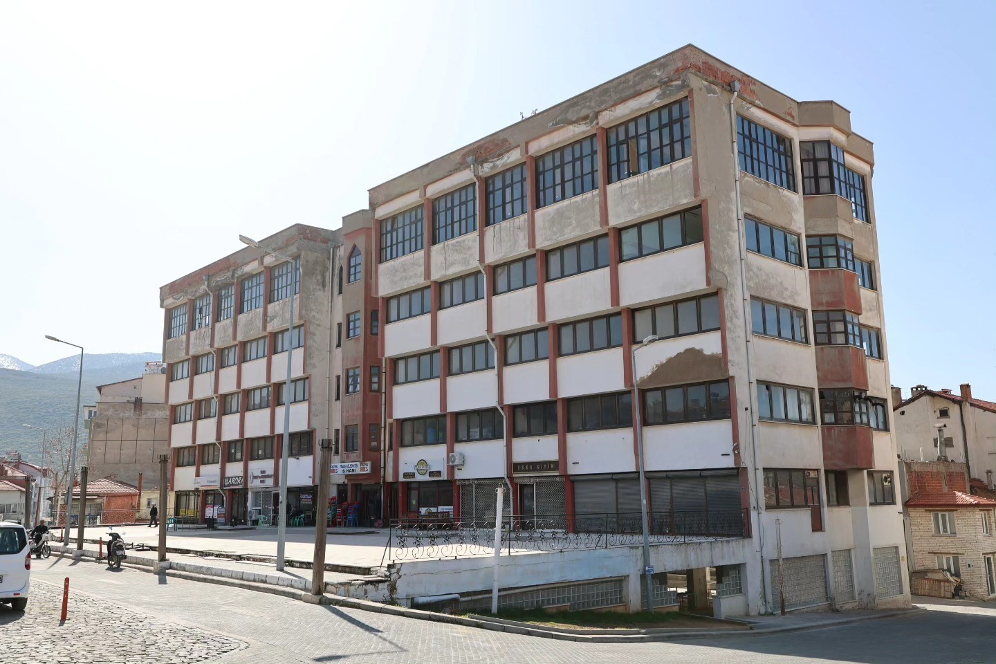 Başkan Tatık, Tavas’a değer katan projeleri sahada inceledi
