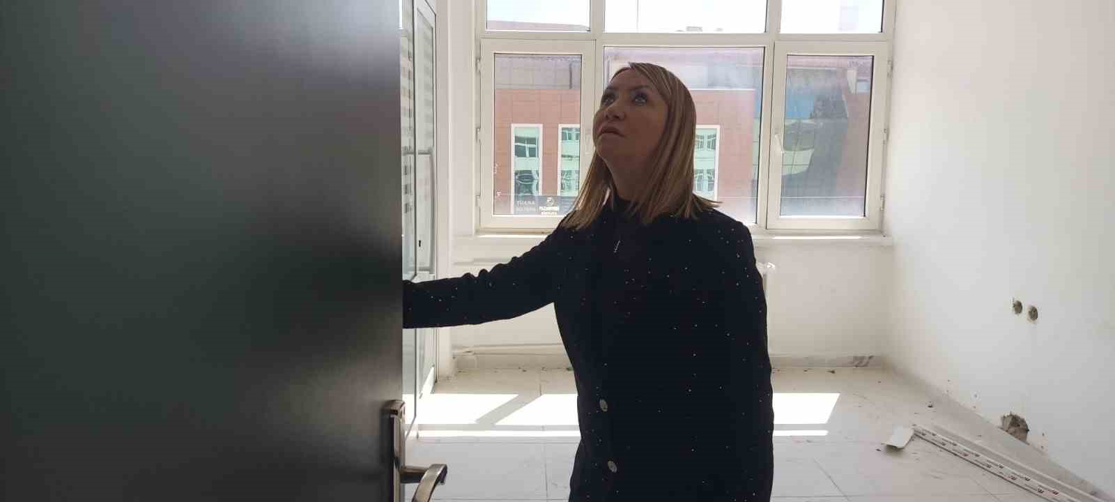 Başkan Tekin, "İlçemizin sosyal hayatına yeni bir soluk kazandırıyoruz"
