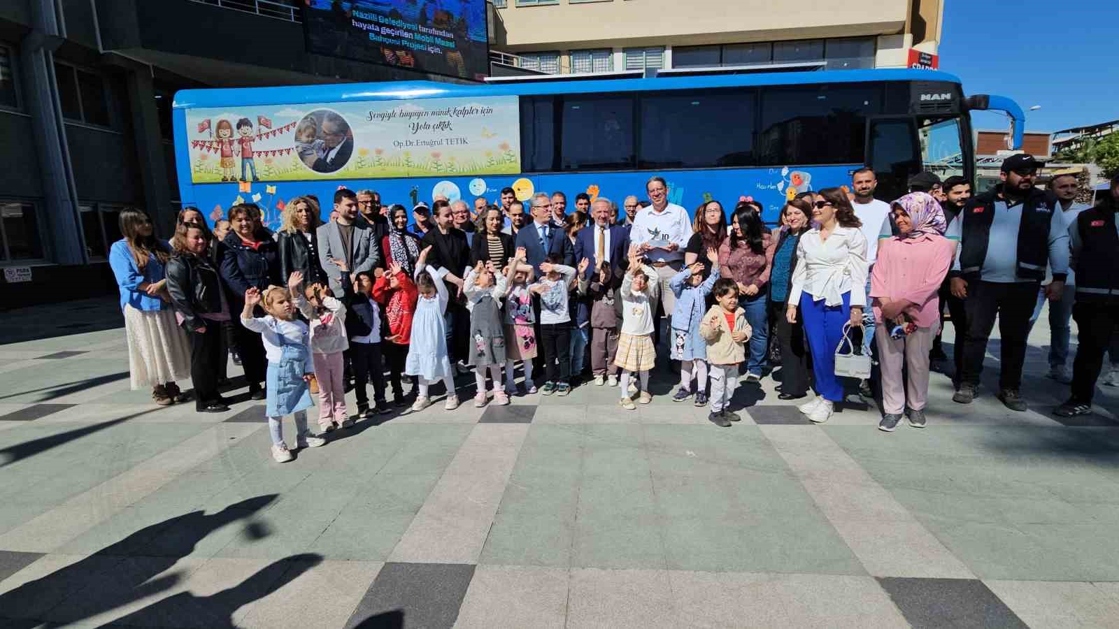 Başkan Tetik: "Çocuklarımızın mutluluğu her şeye değer"
