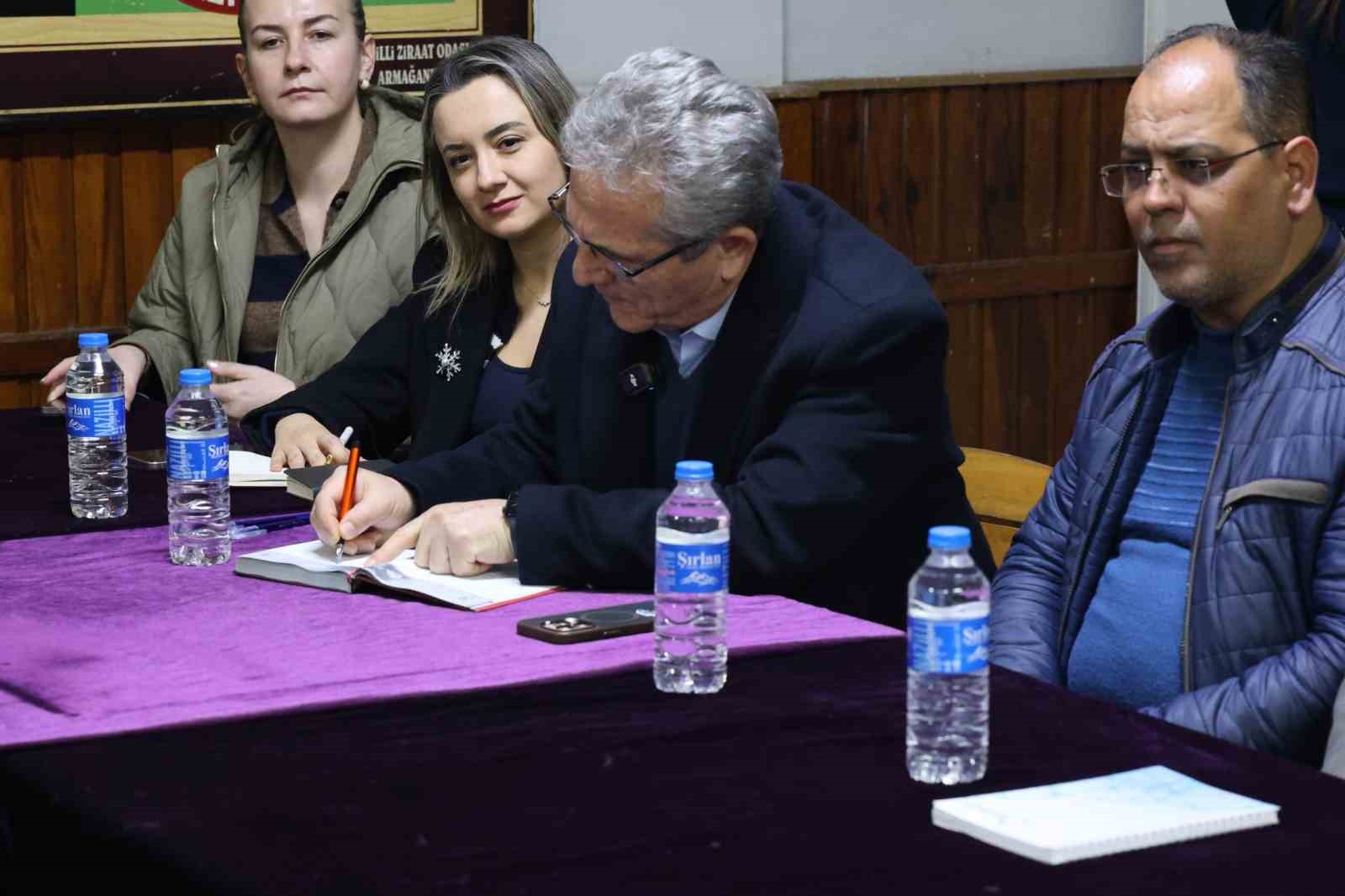 Başkan Tetik, Dumlupınar ve Sümer’de vatandaşları dinledi
