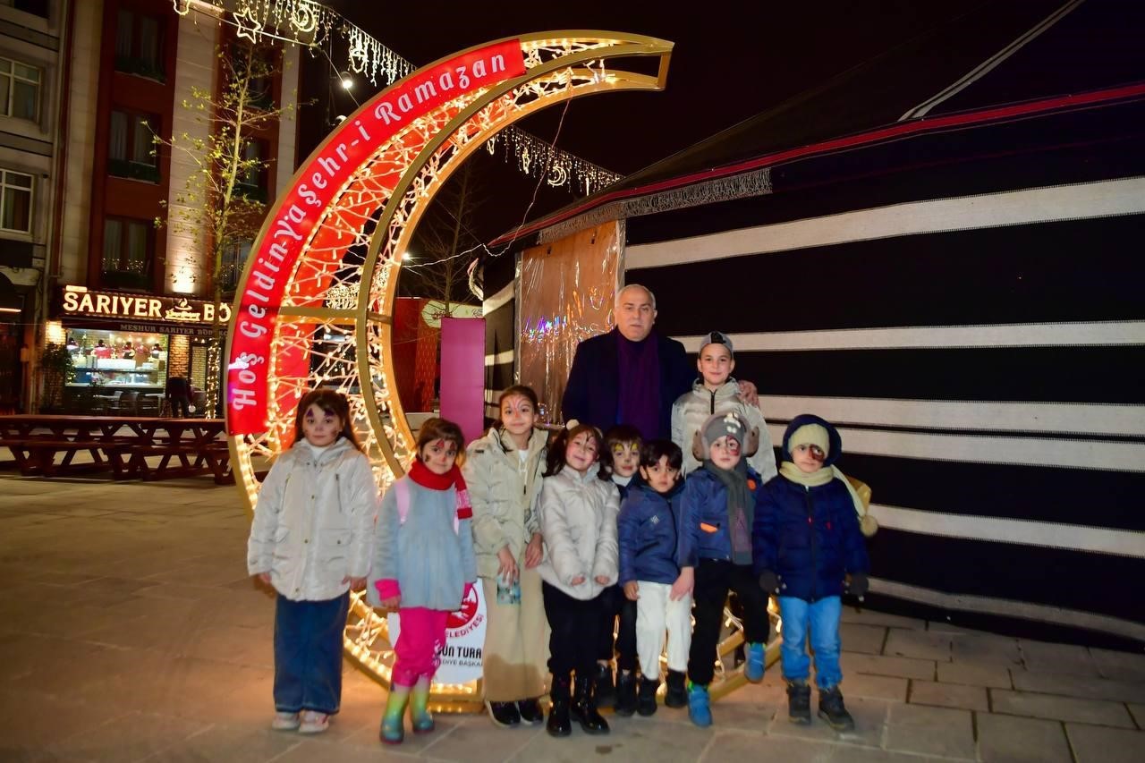 Başkan Turan: "Fatih’te Ramazan manevi atmosferiyle yaşandı"
