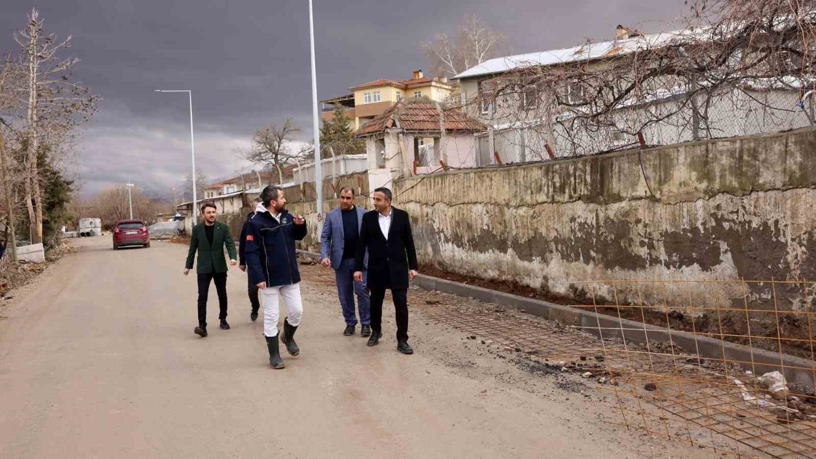 Başkan Ulutaş, rezerv alanlarını inceledi
