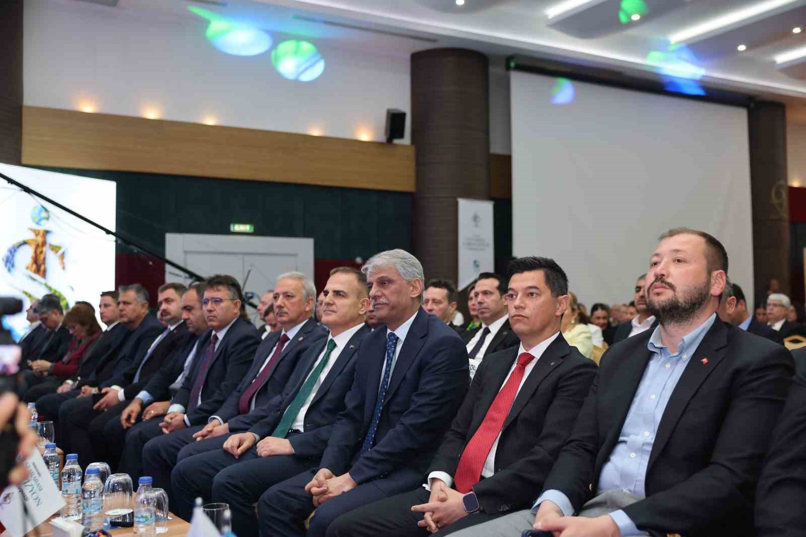 Başkan Ünlü: "İmar sorunu bir an önce çözülmeli"
