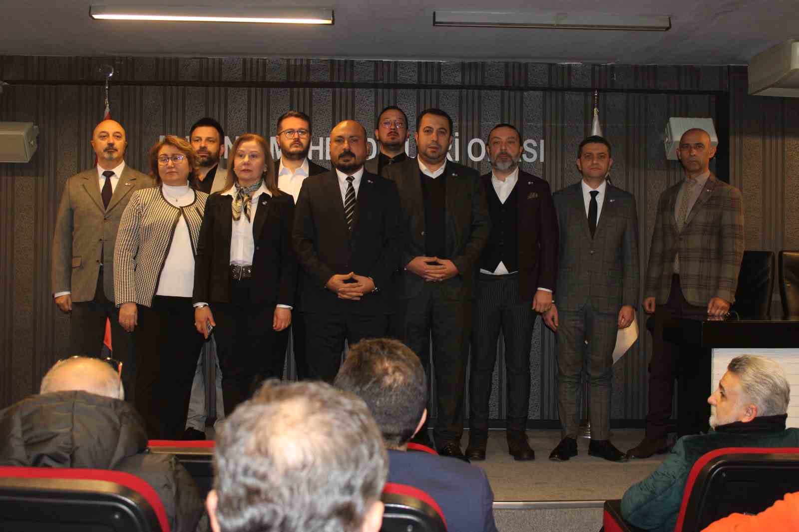 Başkan Varol, yeniden adaylığını duyurdu
