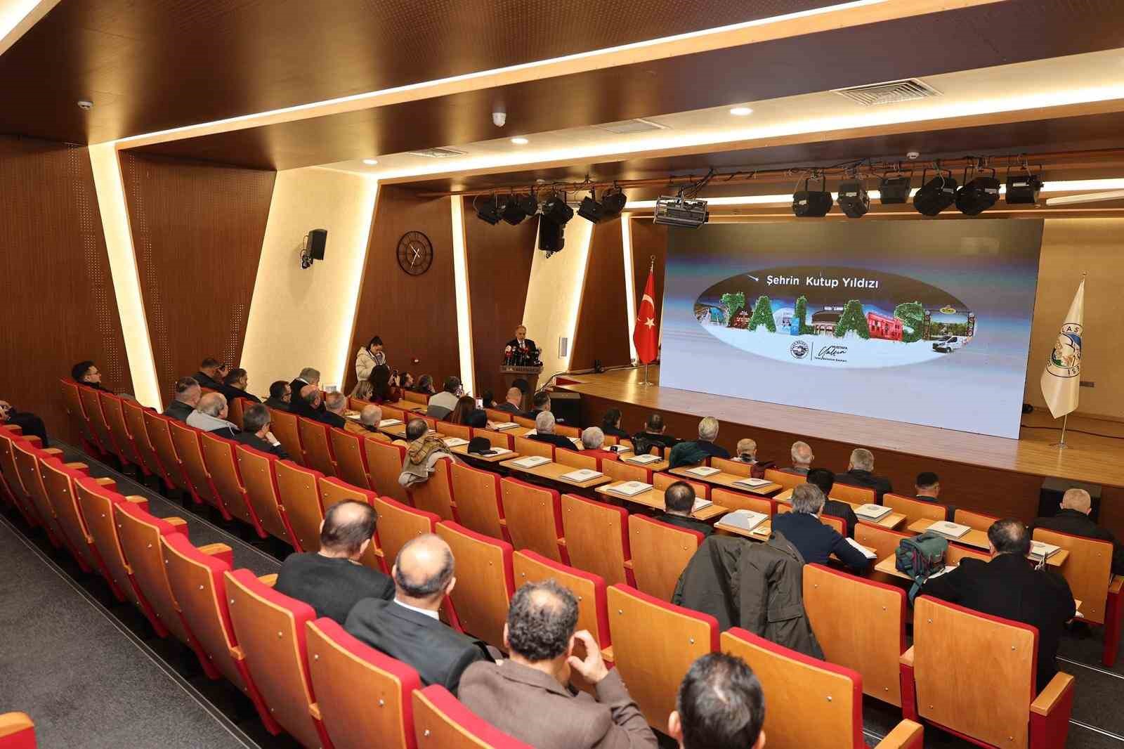 Başkan Yalçın: "Hizmet, yatırım ve başarıyla dolu bir yılı geride bıraktık"
