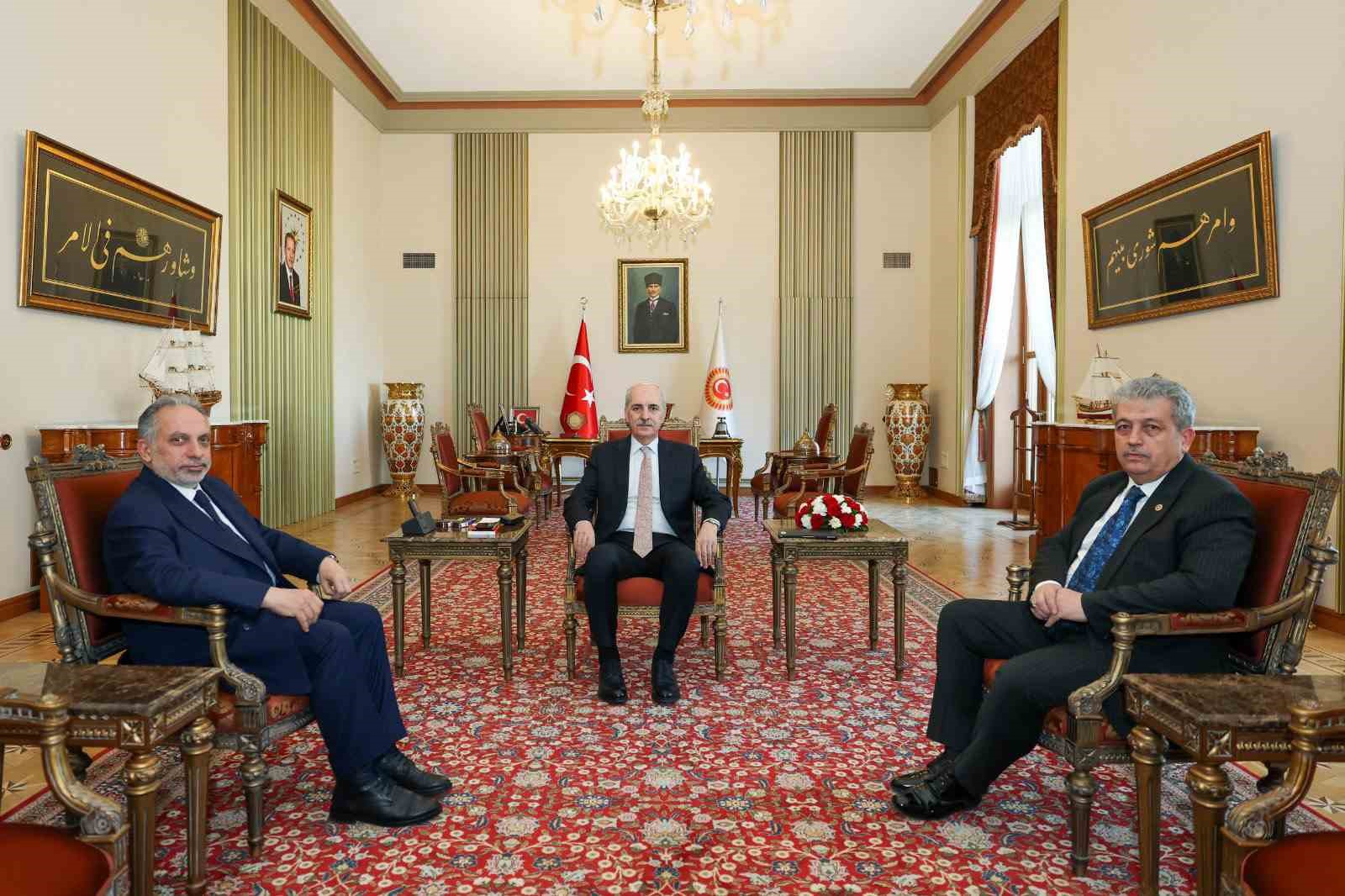 Başkan Yalçın’dan Meclis Başkanı Kurtulmuş’a anlamlı ziyaret
Başkan Yalçın’dan Meclis Başkanı Kurtulmuş’a anlamlı ziyaret