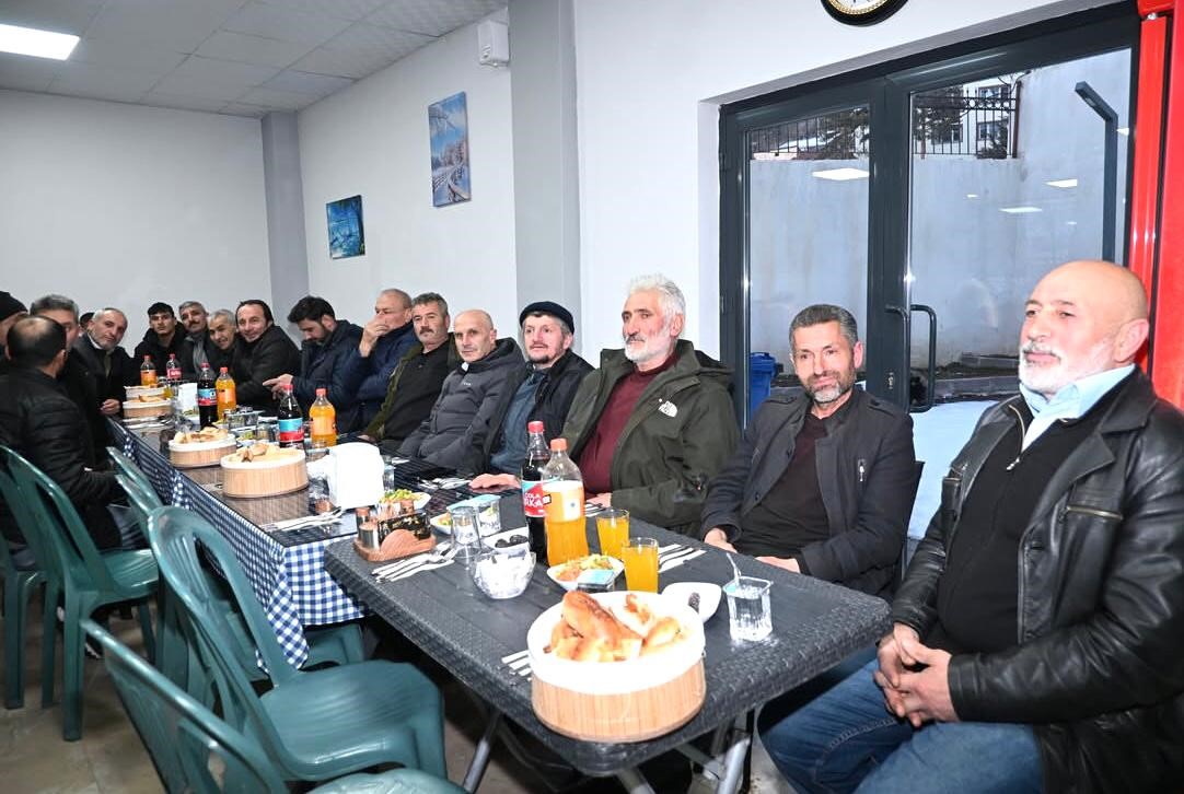 Başkan Yiğider, muhtarlarla iftarda buluştu
