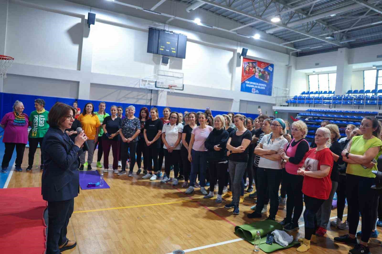 Başkanı Köymen, spor yapan kadınlarla buluştu
