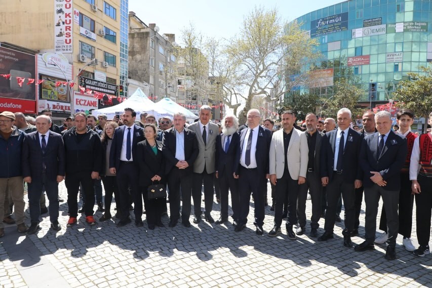 Başkanı Mehmet Ertaş Vanlıların kurtuluş coşkusuna ortak oldu
