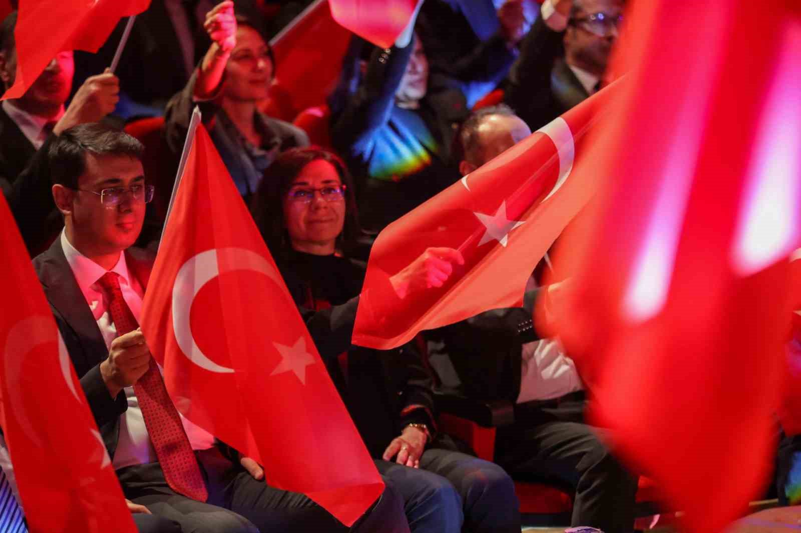 Başkanvekili Özkan özel misafirlerini ağırladı
