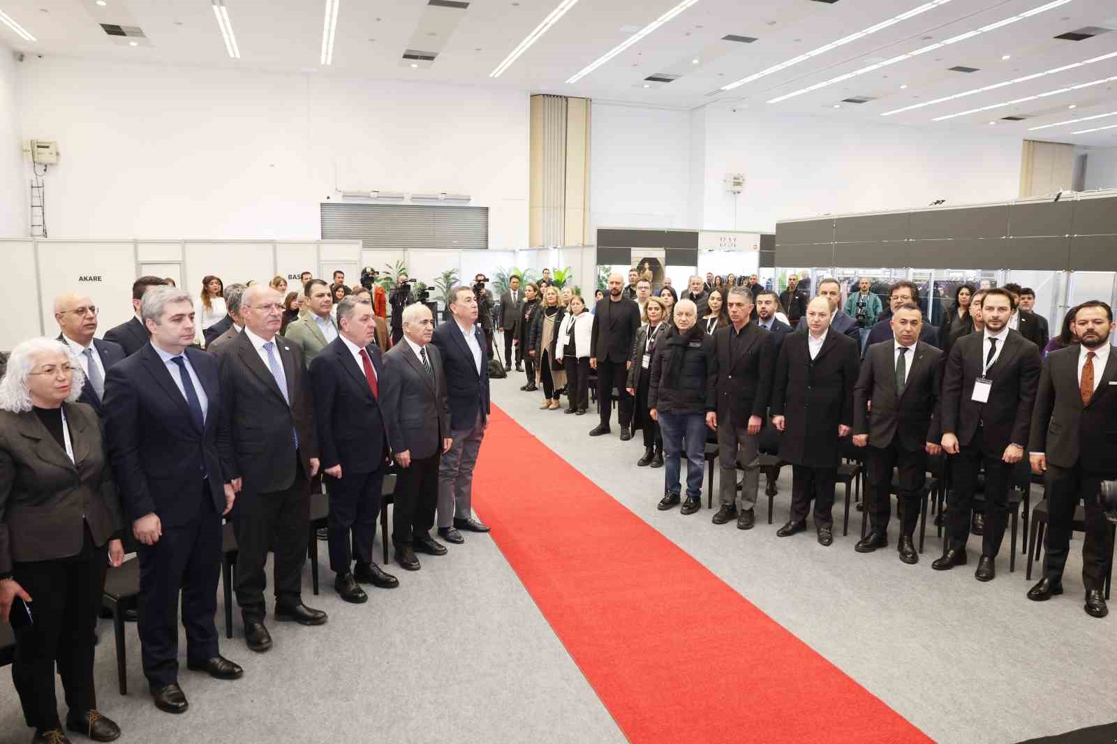 Başkent’te moda günleri başladı
