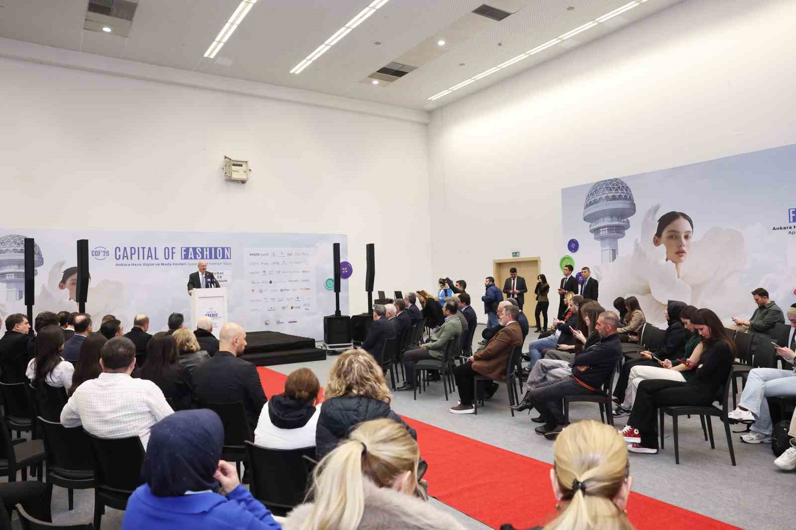 Başkent’te moda günleri başladı
