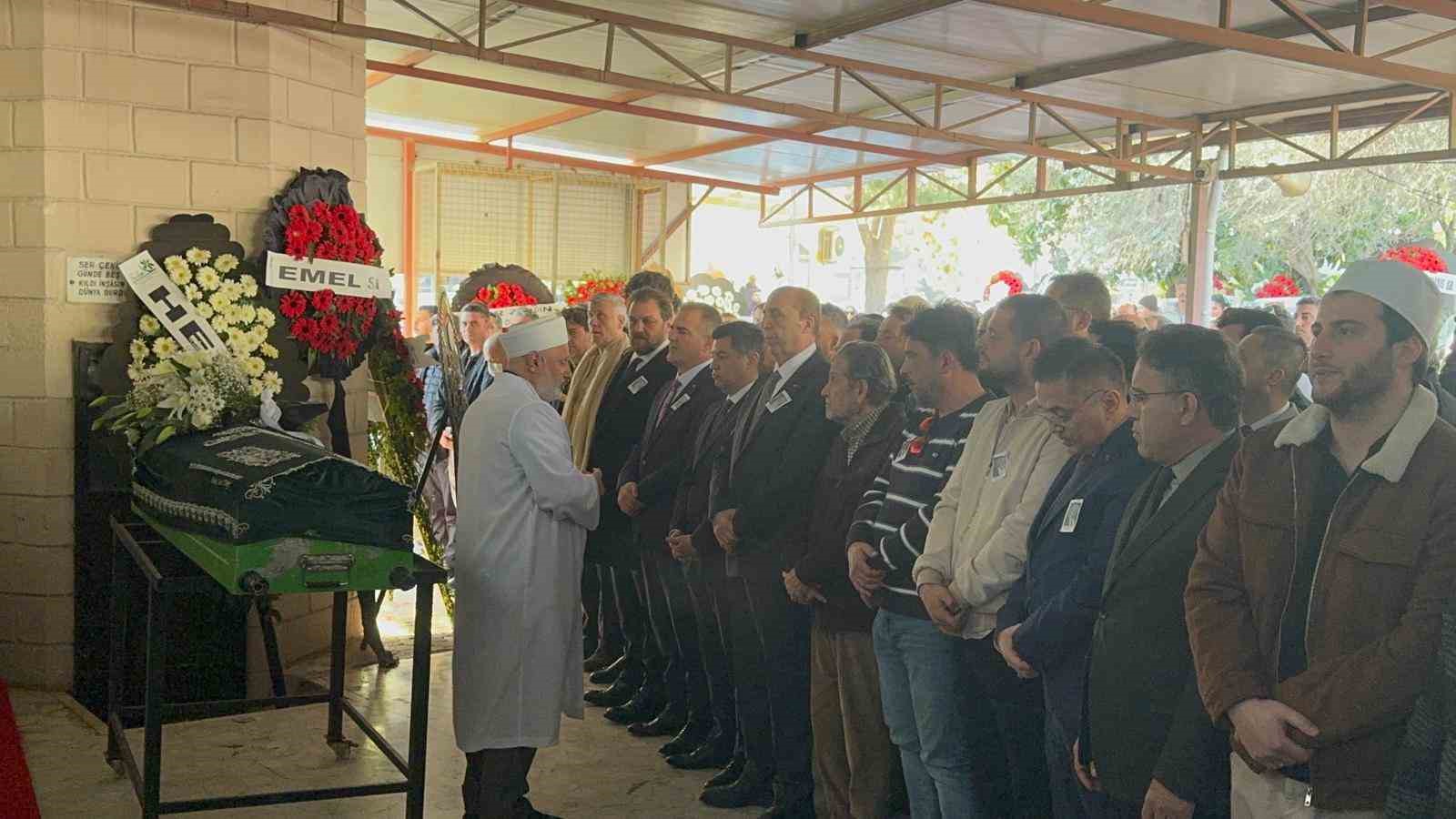 Basketbol efsanesi Okçuoğlu, Marmaris’te son yolculuğuna uğurlandı
