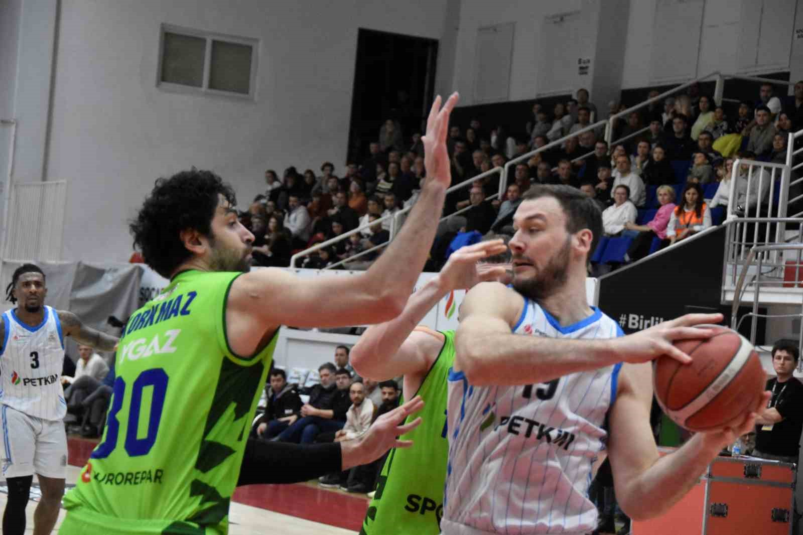 Basketbol Süper Ligi: Aliağa Petkimspor: 76 - TOFAŞ: 82
