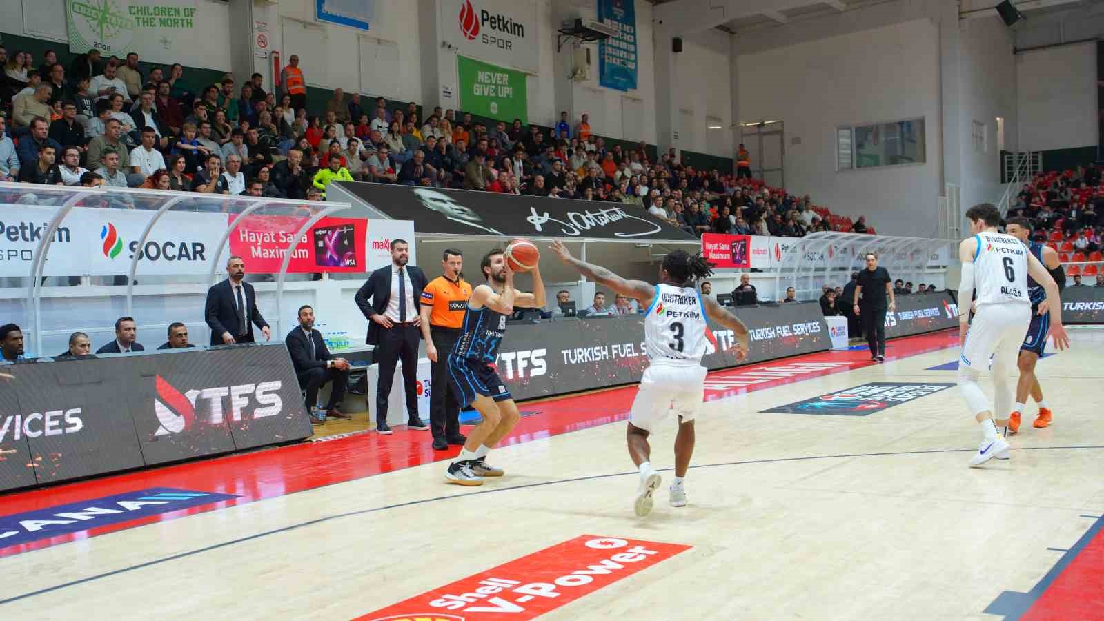 Basketbol Süper Ligi: Aliağa Petkimspor: 86 - Türk Telekom : 77
