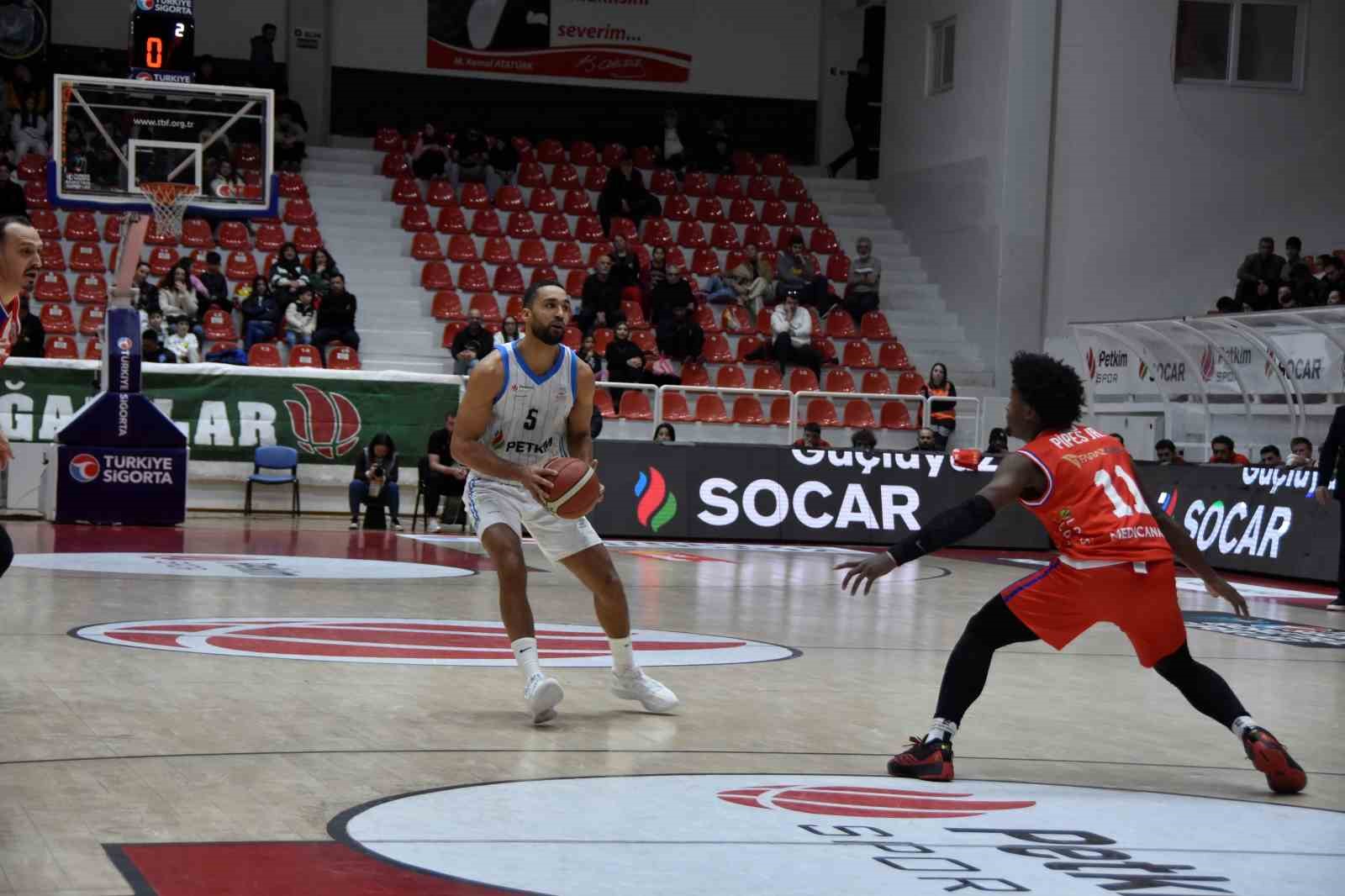 Basketbol Süper Ligi: Aliağa Petkimspor: 95 - Onvo Büyükçekmece: 104
