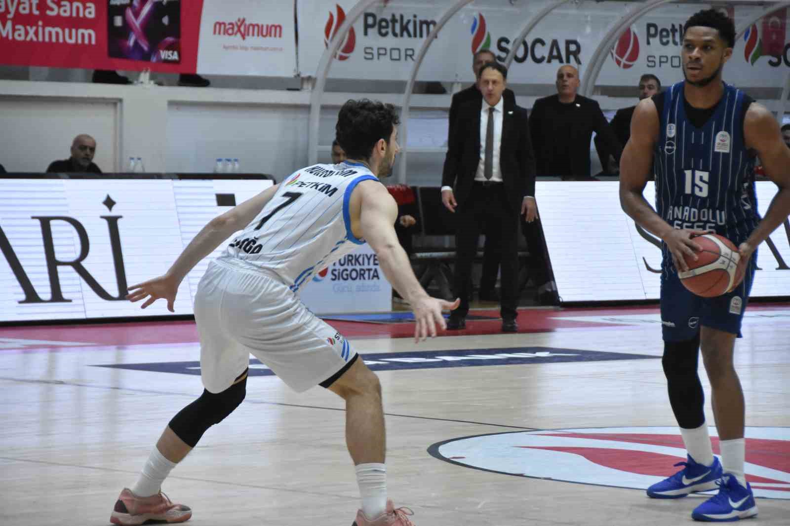 Basketbol Süper Ligi: Aliağa Petkimspor:60 - A. Efes: 85
