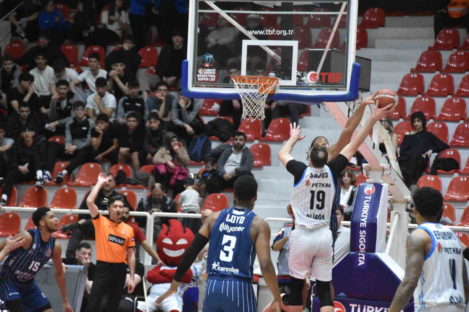 Basketbol Süper Ligi: Aliağa Petkimspor:60 - A. Efes: 85
