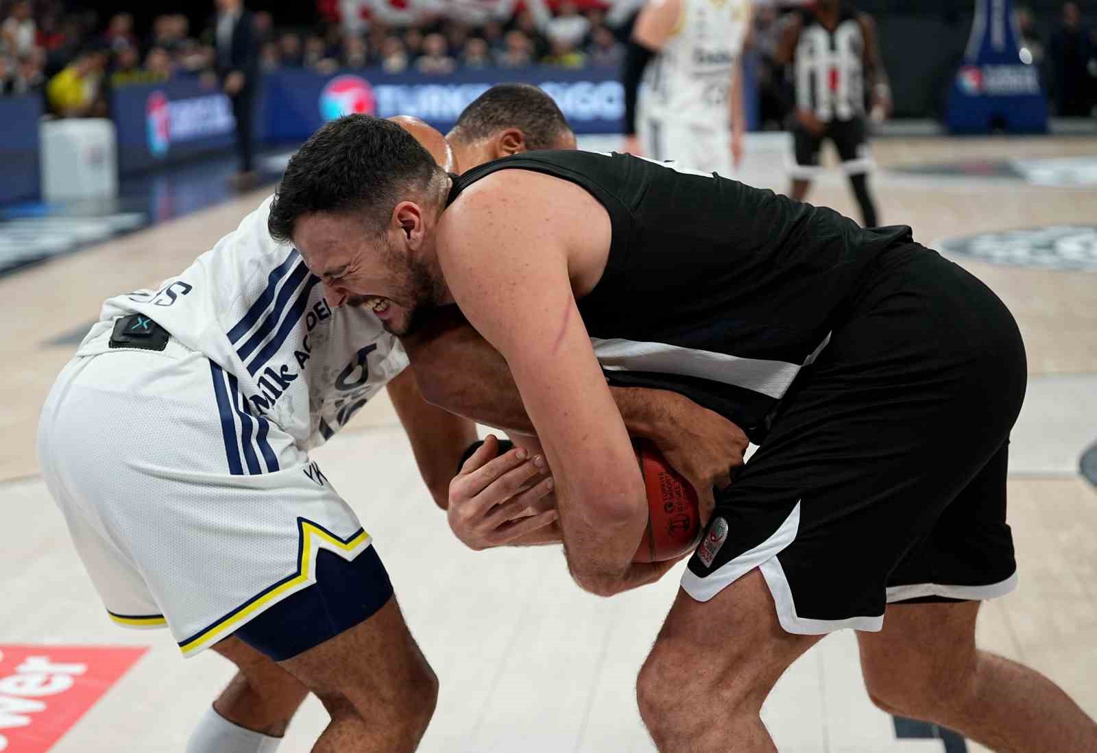 Basketbol Süper Ligi: Beşiktaş: 87 - Fenerbahçe: 101
