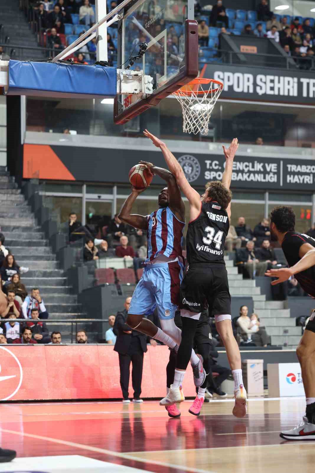 Basketbol Süper Ligi: Trabzonspor: 96 - Manisa Basket: 92
