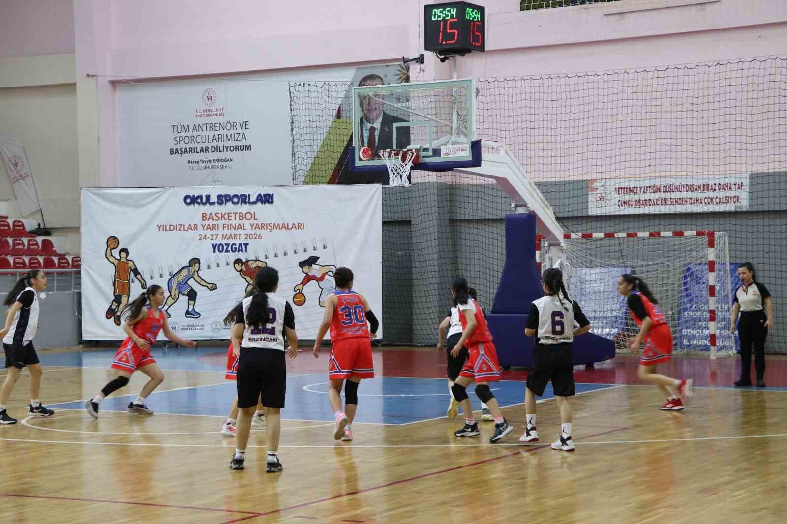 Basketbol Yıldızlar Türkiye Yarı Finalleri Yozgat’ta başladı
