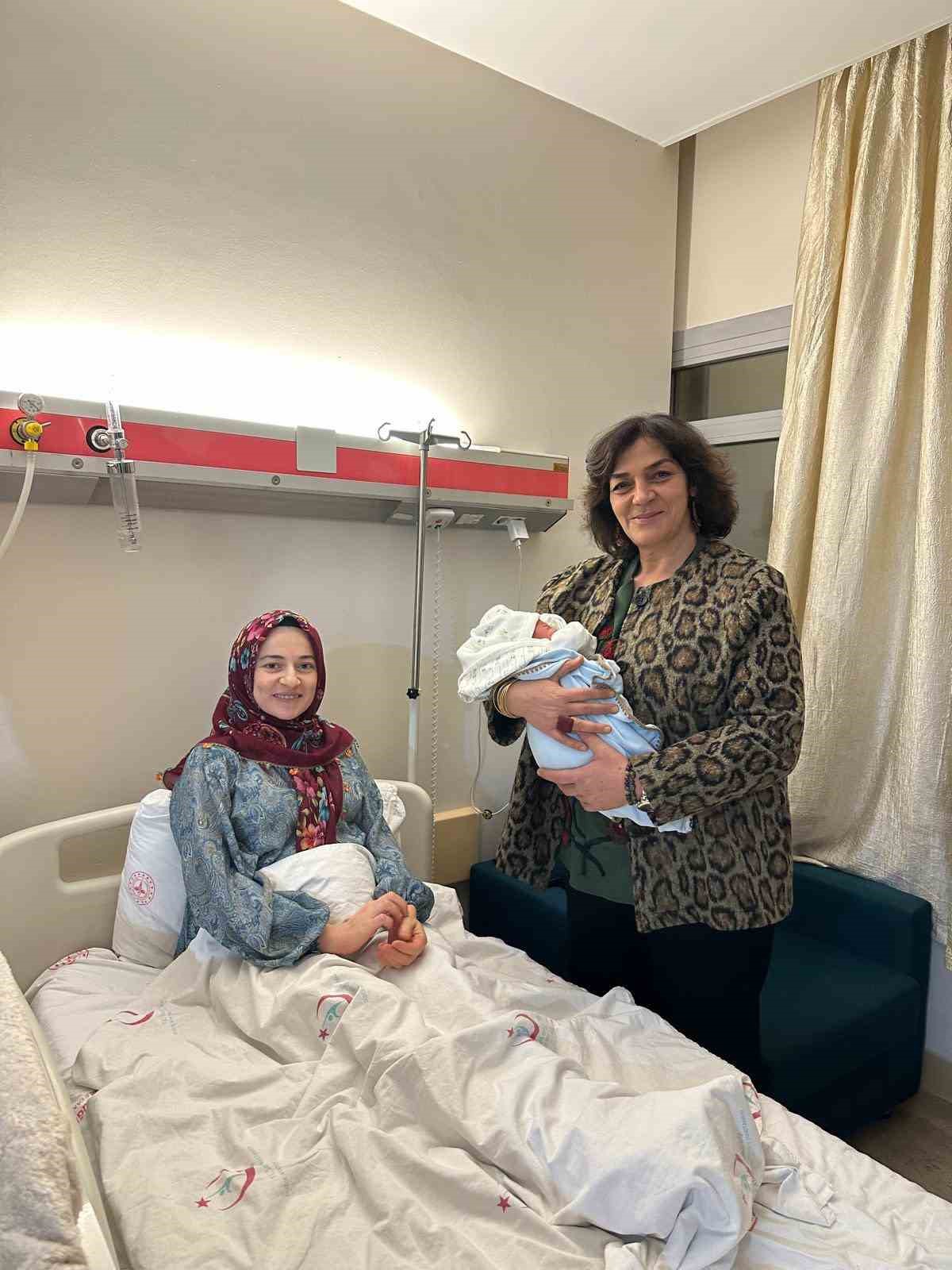 Başkomiser Çekerekli’nin sevincine ortak oldular
