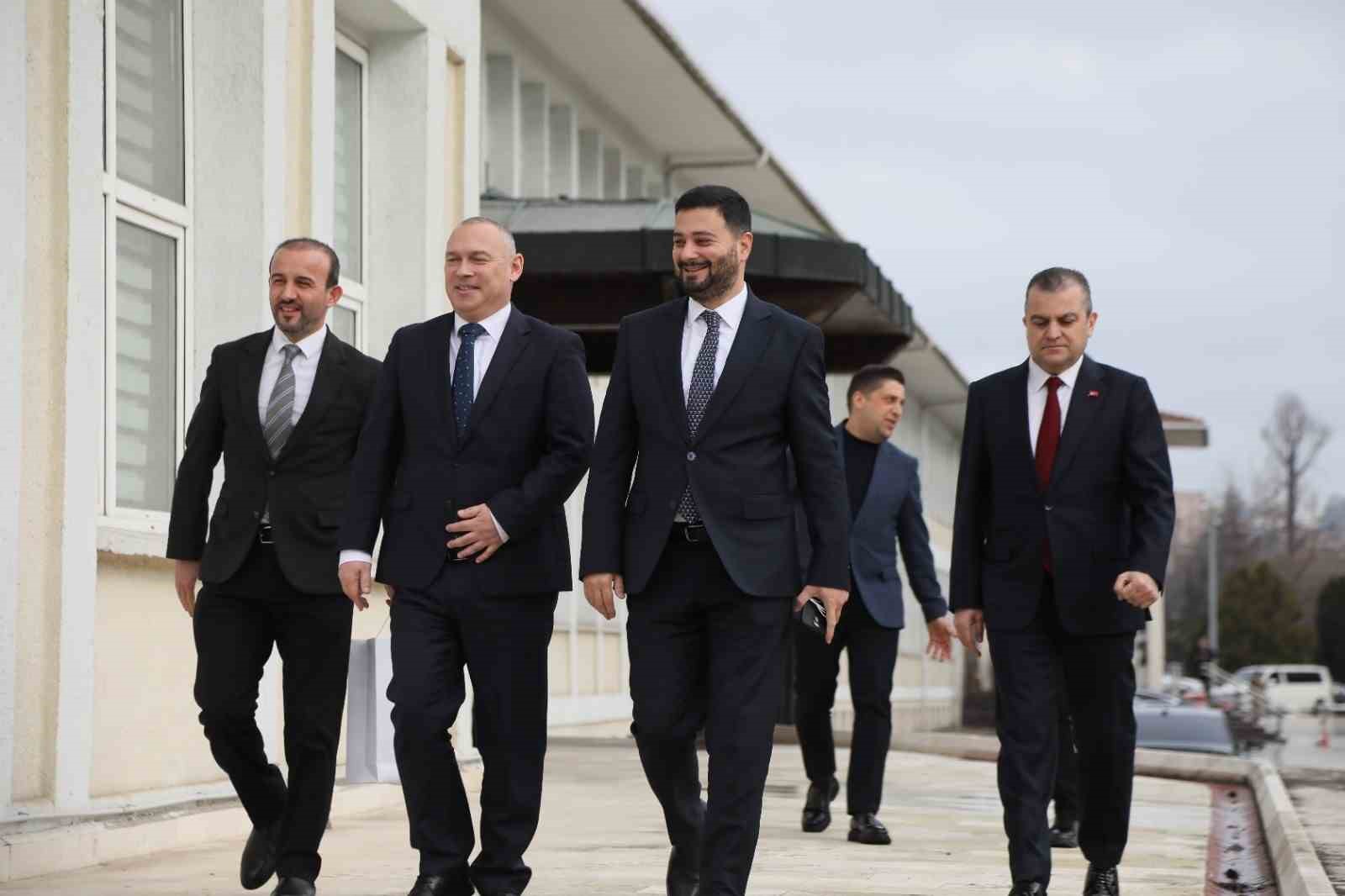 Başkonsolos Keller’den Başkan Öztekin’e ziyaret
