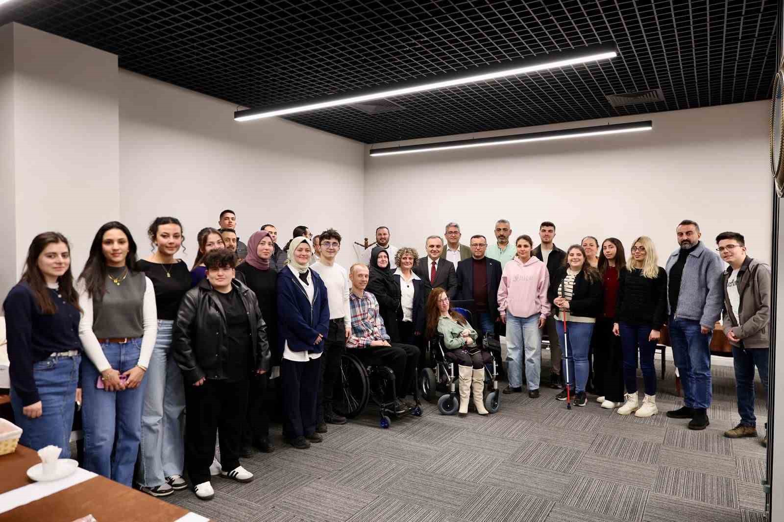 Başsavcı Korkmaz ve Rektör Prof. Dr. Altun, özel ihtiyaçlı öğrenciler ile iftar yaptı
