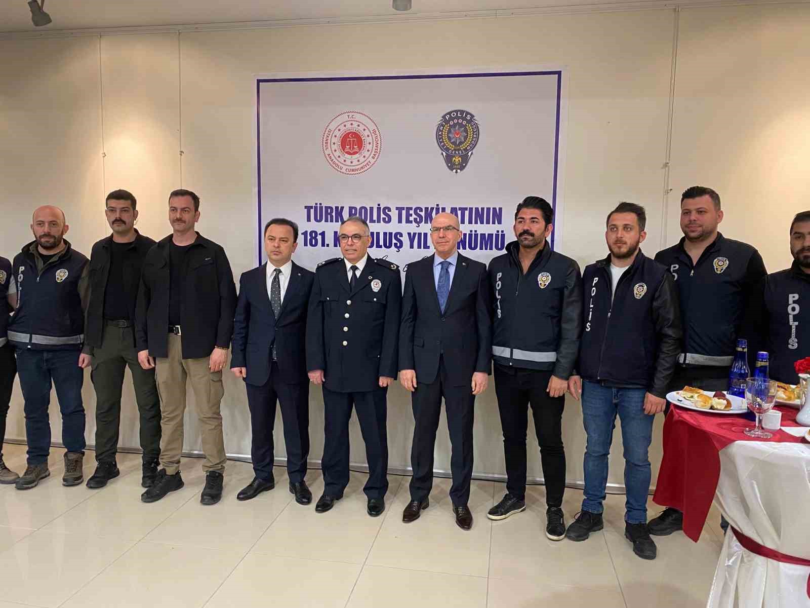 Başsavcı Mehmet Beşir Güven polislerin polis haftasını kutladı
