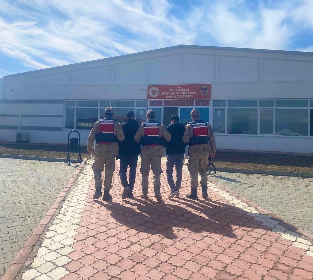 Batman’da aranan 33 şahıs yakalandı
