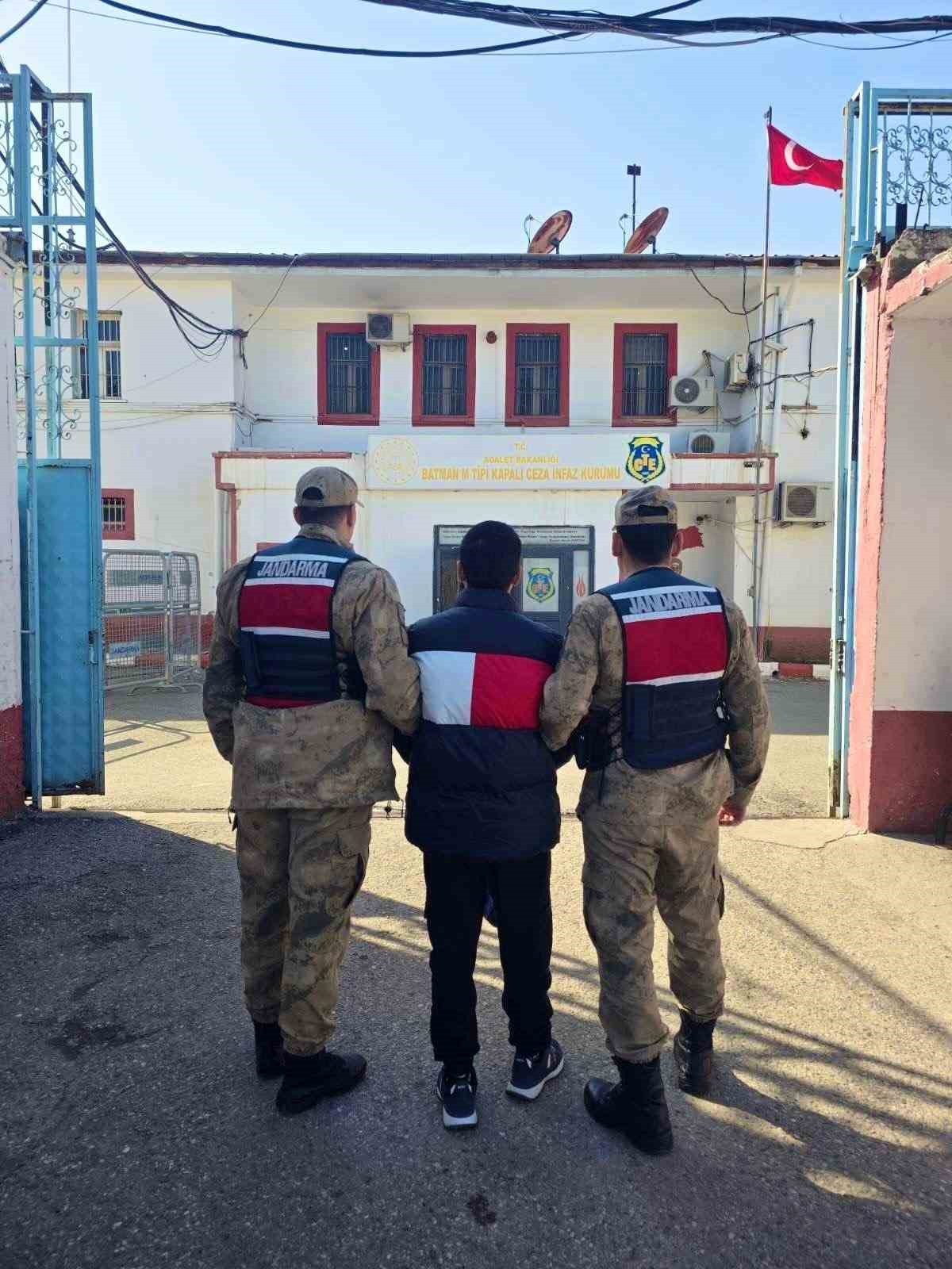 Batman’da aranan 33 şahıs yakalandı
